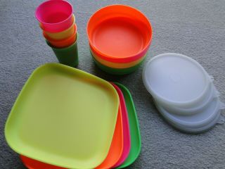Tupperware Neon Florescent Colors Set: 4 Plates & Cups,  4 Bowls With Lids