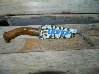Vintage Native American Sioux Indian Beaded Sheath And Knife
