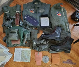 Usaf Vietnam Era Pilots Kit,  Us Air Force Tac,  G - Suit & Survial Vest
