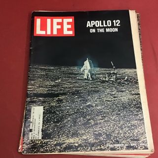 4 Astronaut Life Magazines Alan Shepard Astronaut wives 3