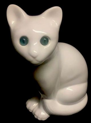 Vintage Elpa Alcobaca Portugal Ceramic White Cat Baby Blue Glass Eyes Euc 12”