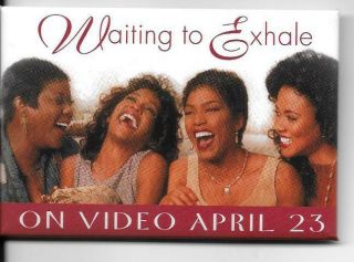 Whitney Houston,  Angela Bassett,  Lela Rochon - Waiting To Exhale Movie Cast Pin