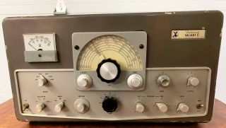 Vintage E.  F.  Johnson Viking Valiant Ii Ham Radio Transmitter Powers Up