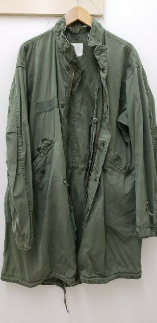 Military Issued Vietnam Era Extreme Cold Weather Parka - Sr