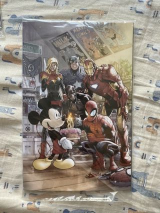 Marvel Comics 1000 Disney D23 Expo Variant Cover Spiderman Mickey Mouse