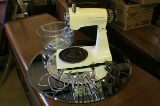 Vintage Sunbeam Mixmaster Stand Up Mixer W/2 Fire King Bowls 4 Beaters R
