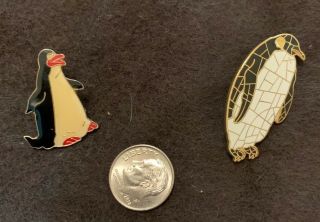 Penguins Vintage Pin Back Bundle Seaworld,  Adele