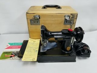 Vintage 1949 Singer Featherweight 221 Sewing Machine Case Serviced