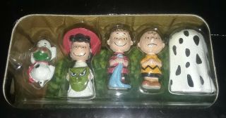 Peanuts Prowling Great Pumpkin Patch Snoopy Charlie Brown Halloween figures RARE 3