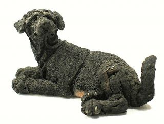 A Breed Apart Black Labrador Retriever Figurine 70331 Small 3 1/2 Inch 2004