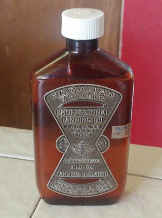 Vintage 8 Oz Full Bottle Of Hawaiian Tropic Professional Tanning Oil Coconut