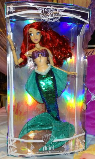 Disney Store The Little Mermaid Princess ARIEL Limited Edition 17 