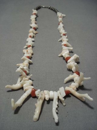 Exquisite Vintage Navajo Red Coral Sterling Silver Native American Necklace Old