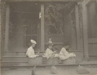 1900 Mounted Photo Of 3 Women On A Porch Rowing Washtubs With Brooms
