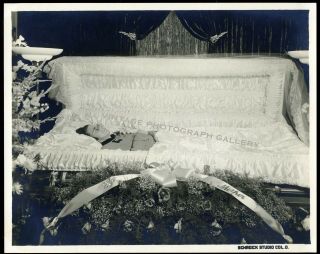 Antique Post Mortem Photo Smiling Woman In Casket Death Funeral Shreick Columbus