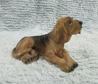 Lying Down Head Up Bloodhound Pup Dog Vintage Sand Cast 4 " Long Figurine Sh