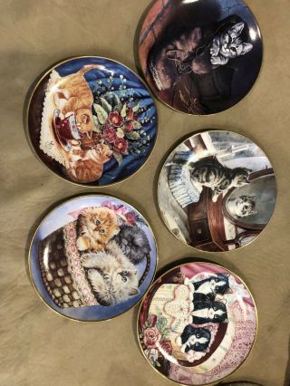5 Numbered Cat Collector Plates