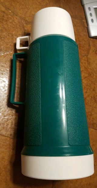 Vintage Thermos Plastic Green 1 Pint Rare Made In Scarborough Canada Guc 1980 