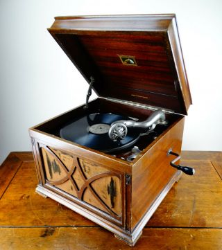 Hmv Gramophone Model 130 Wind Up Record Player 78rpm 5a Soundbox 1930s Vintage