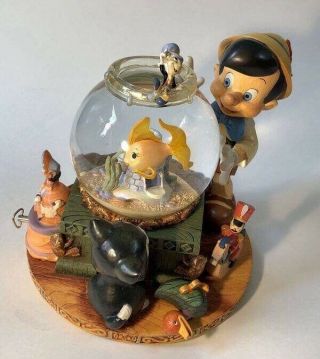 Rare Disney Pinocchio Musical Snow Globe With Figaro & Cleo Vintage