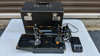 Vintage 1950 Singer 221 - 1 Featherweight Sewing Machine Pedal Case Aj634806
