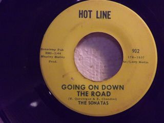 Soul 45 - - The Sonatas - - Hot Line - " Going On Down The Road "
