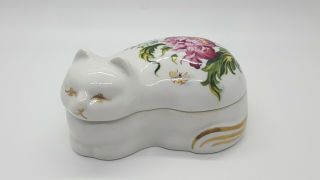 1985 Chelsea Gardens Elizabeth Arden Candle Porcelain Cat Box W/ Flowers
