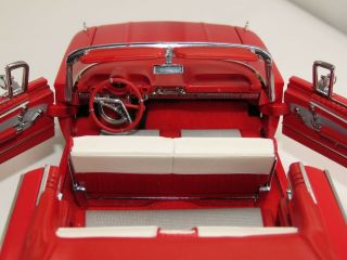 Franklin 1960 Chevrolet Impala Convertible Die - Cast Car w/Box 1:24 3