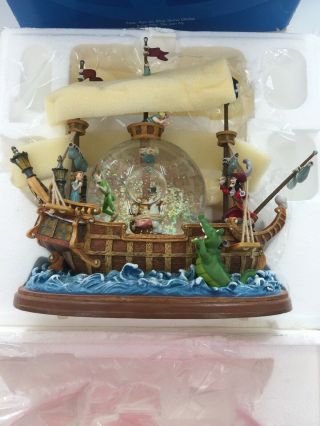 Rare Disney Peter Pan Musical Snow Globe " You Can Fly " Captain Hook