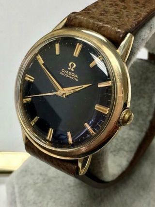 VINTAGE MEN ' S OMEGA AUTOMATIC WRIST WATCH W/ GREAT BLACK DIAL 2