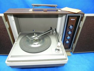 Vintage RCA Solid State Portable Stereo Phonograph Model VPP48 Dura Plus Series 2