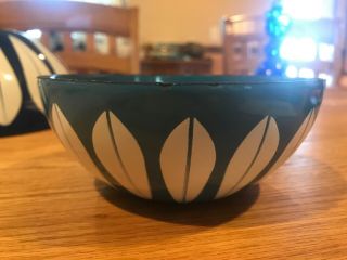 Vintage Catherine Holm White On Blue Lotus Enamel Bowl Enamelware 5 1/2 "