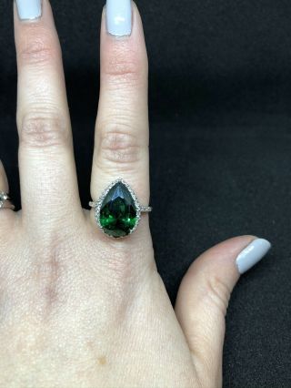 Vintage 4.  90ctw Green Emerald & Diamond Accent 14k White Gold Ring