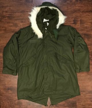 1980 Dated M65 Fishtail Parka With Liner & Hood,  Size Large