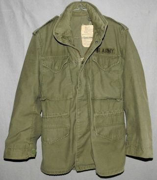 U.  S.  Army Field Jacket Cold Weather Og - 107 X - Small Regular 1980