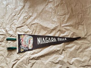 Vintage 1940s Niagara Falls Canada Indian Wool Felt Souvenir Pennant