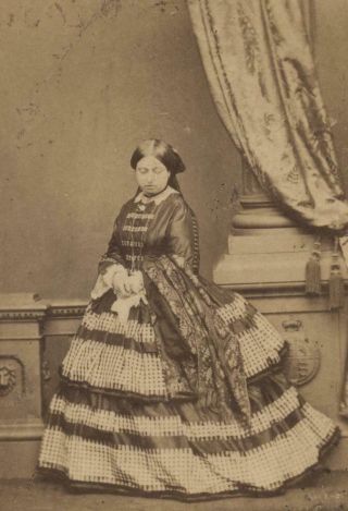 Cdv Her Majesty Queen Victoria Royalty 1861 John Mayall Royal Photographer