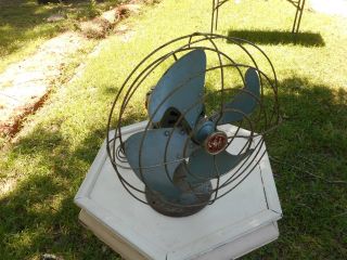 Vintage 14 " Ge General Electric Vortalex Oscillating Fan Fm12v43