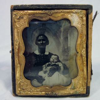 Sixth Plate Ambrotype Of A Woman Mother Holding A Baby Behind Glass In Case