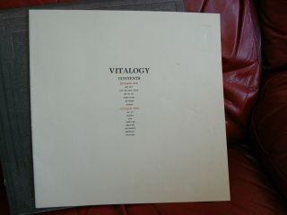 Pearl Jam - Vitalogy (E 66900) Vinyl Record LP - With Insert Booklet - 1994 3