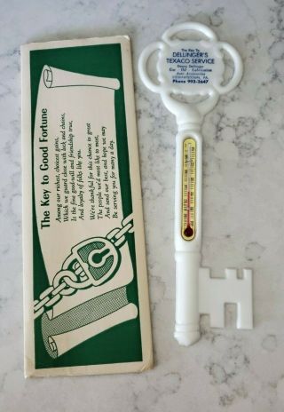 Texaco - Plastic Key Thermometer - Dellinger 