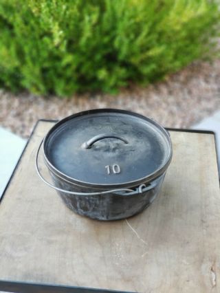 Vintage Lodge Number 10 Camp Dutch Oven Cast Iron Pot Made In Usa
