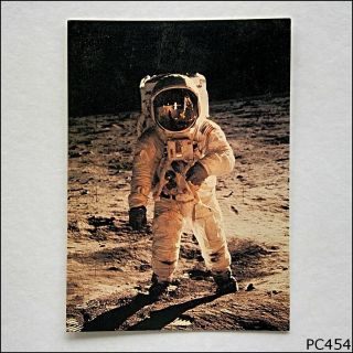 Man On The Moon Apollo 11 Astronaut Buzz Aldrin Postcard (p454)