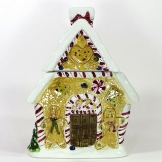 Laurie Gates HOLIDAY TREATS - GINGERBREAD HOUSE 11 