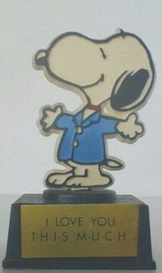 Vintage Peanuts Snoopy " I Love You This Much " Aviva Trophy Htf