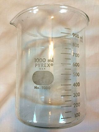 Vintage Pyrex 1000 Ml Glass Beaker Usa,  1000 With Spout,  White Lettering