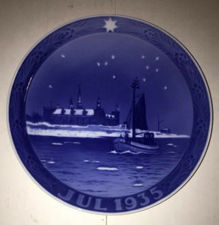 Royal Copenhagen 1935 Blue Christmas Plate Made In Denmark