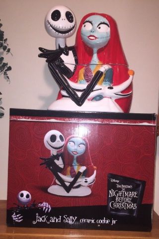 Rare The Nightmare Before Xmas Jack And Sally Ceramic Cookie Jar Disney