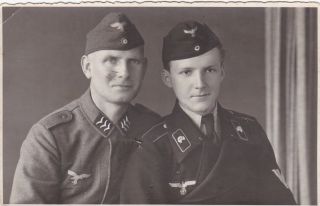 Wehrmacht Luftwaffe,  Panzerwaffe Photo.  Orig Ww2 Photo.