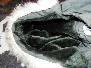Vintage 1986 Usaf Extreme Cold Weather Parka N - 3b Syn Fur Hood Extra Large
